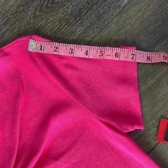 Rafaella Sportswear Subtle Bow Embellished Knit Top in Hot Pink. Size Small. NWT - Picture 16 of 16